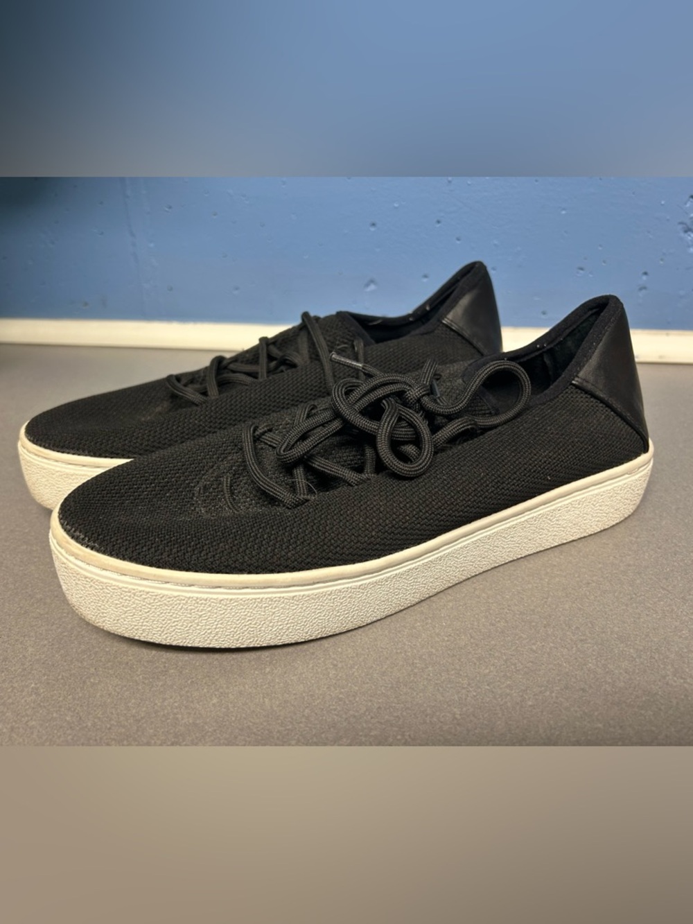 BP Black Low-Top Knit Sneakers with White Platform Sole
